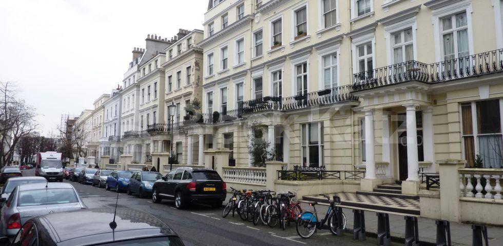 			NEW INSTRUCTION!, Studio Apartment, 1 bath, 1 reception Studio			 Pembridge Gardens, NOTTING HILL